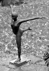 T&auml;nzerlin Bronzeskulptur