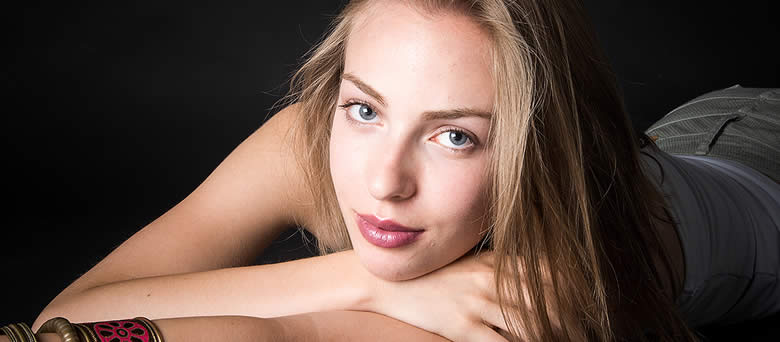 News - Ninan Bisig - ©www.claudialarsen.com
